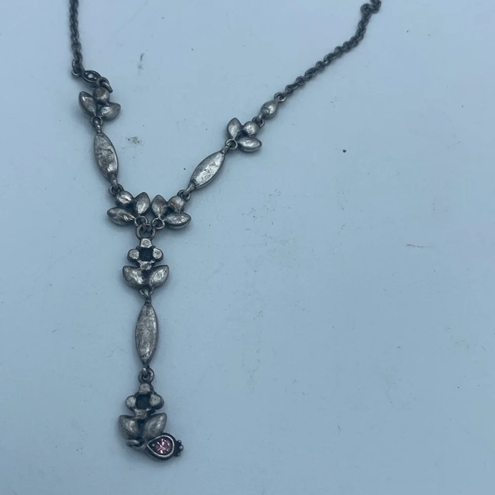 VTG Silverplate purple amethyst color crystal Y drop necklace 11”